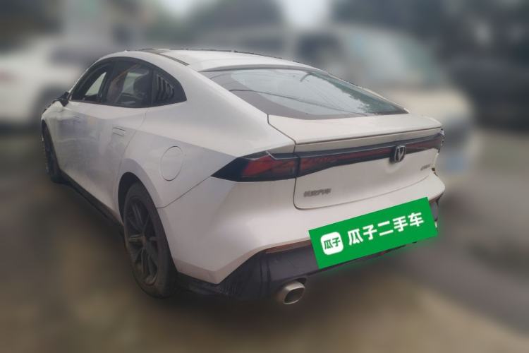 Used CHANGAN UNI-V 2022 1.5T Prestige Version
