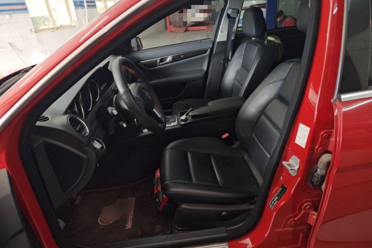 Used Mercedes-Benz C-Class 2013 C 260 CGI Fashion Model