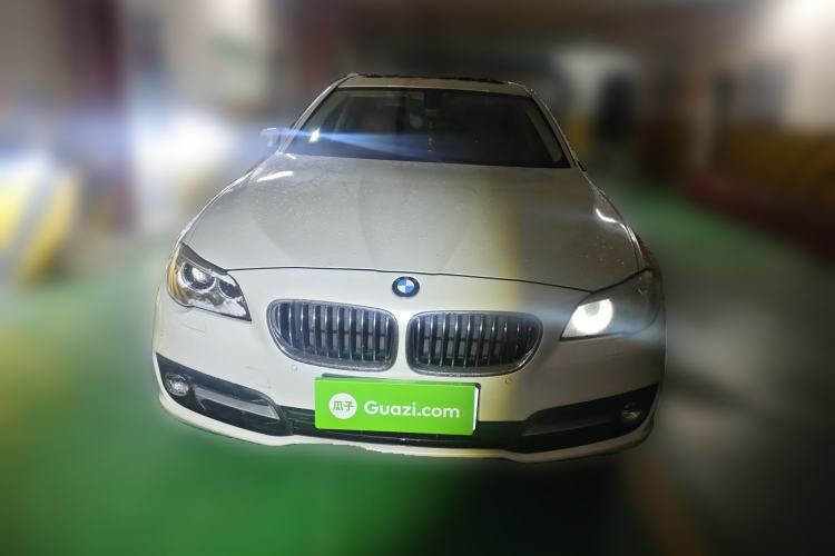 Used BMW 5 Series 2014 520Li Elegant Model
