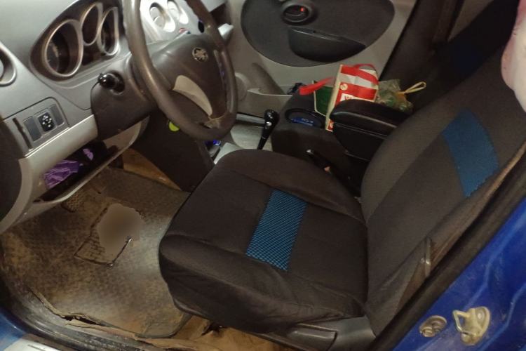 Used FAW Weizhi V2 2010 1.3L AMT Flagship Version Left Front Seat