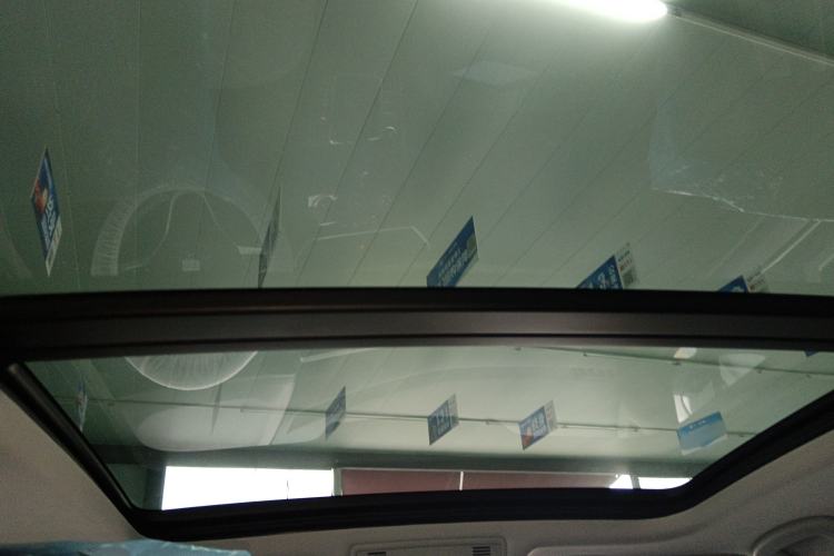 Used Volkswagen Sagitar 2025 Facelift 200TSI DSG Flyover Edition Headliner