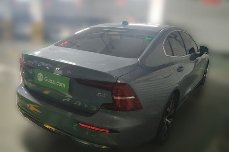 Used Volvo S60 2023 B4 Zhiyi Luxury Edition