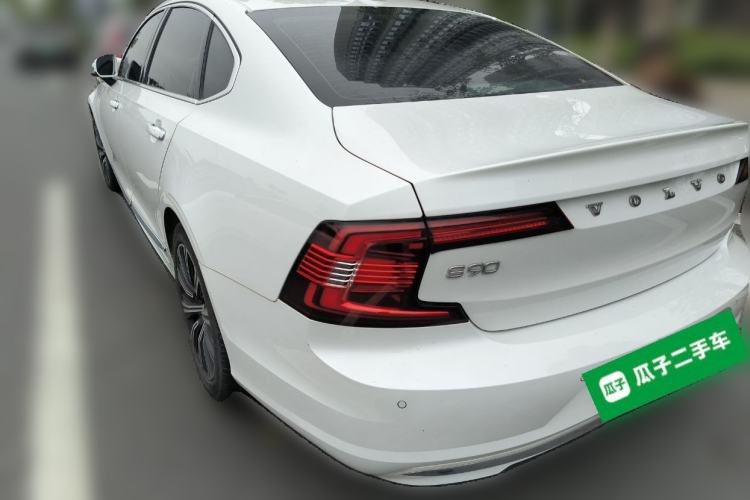 Used Volvo S90 2021 B5 Zhiyi Luxury Edition Rear Left 45 Deg