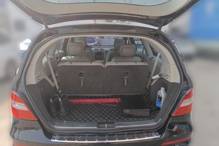 Used Mercedes-Benz R-Class 2010 R 350 L 4MATIC