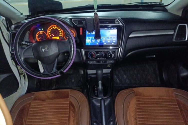 Used Honda Gienia 2017 1.5L CVT Classic Edition Center Console