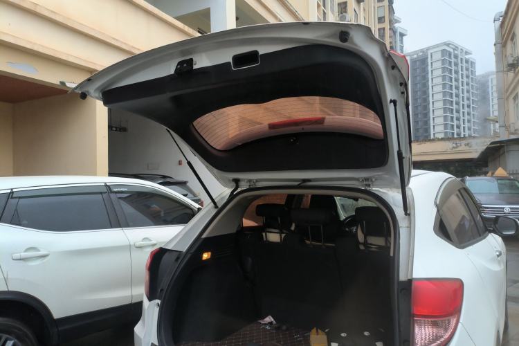 Used Honda Vezel 2017 1.5L CVT 2WD Comfort Model