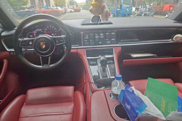 Used Porsche Panamera 2019 Panamera 2.9T Center Console