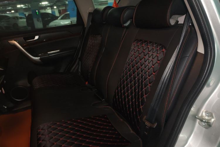 Used Haval H6 2015 Revised Version Sport Edition 1.5T Manual Transmission Two-Wheel Drive Elite Grade
