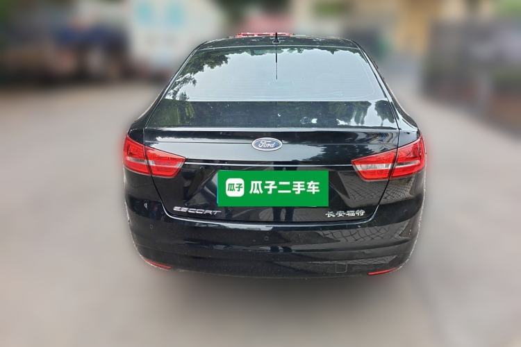 Used Ford Escort 2015 1.5L Manual Comfort Model
