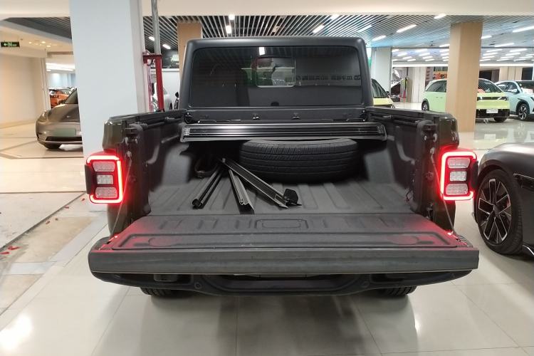 Used Jeep Gladiator 2022 3.6L Pioneer Edition