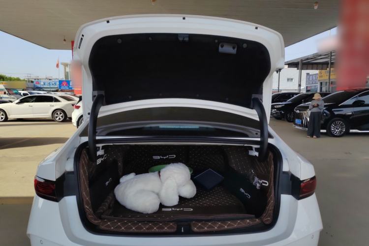 Used BYD Qin PLUS 2025 DM-i Smart Drive 55KM Leading Model