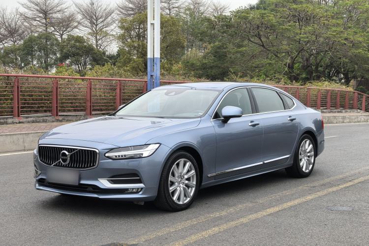 Used Volvo S90 2020 Facelift T5 Smart & Luxurious Edition