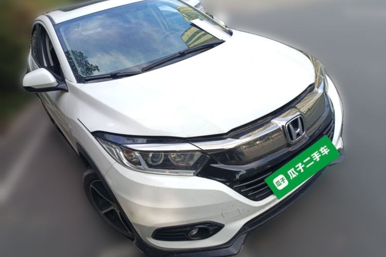 Used Honda Vezel 2020 1.5L CVT Pioneer Edition Front Right 45 Deg
