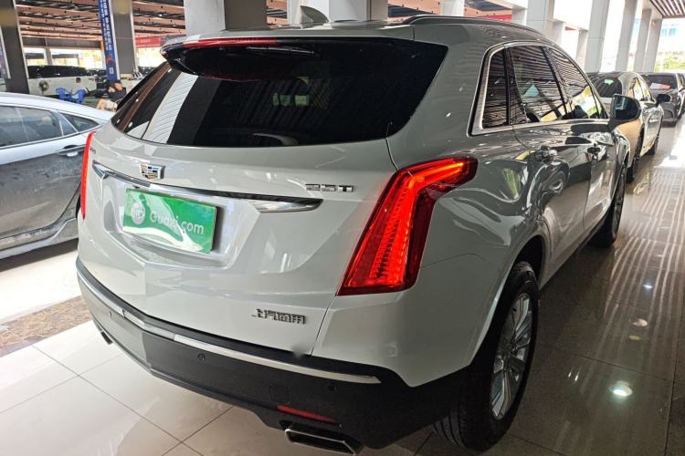 Used Cadillac XT5 2018 25T Tech Model

