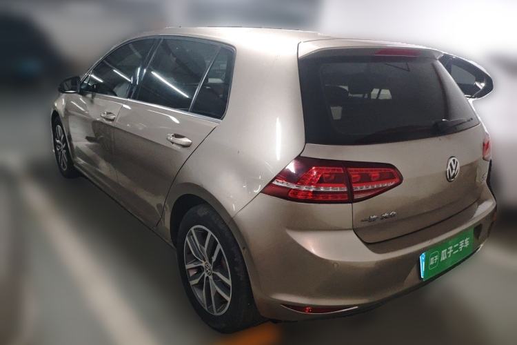 Used Volkswagen Golf 2017 230TSI Automatic Luxury Million-Vehicle Commemorative Edition
