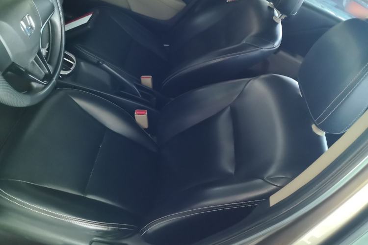 Used Honda Greiz 2016 1.5L CVT Comfort Version
