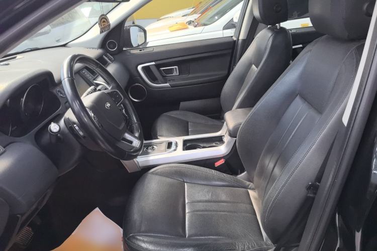 Used Land Rover Discovery Sport 2018 240 PS SE Version Left Front Seat