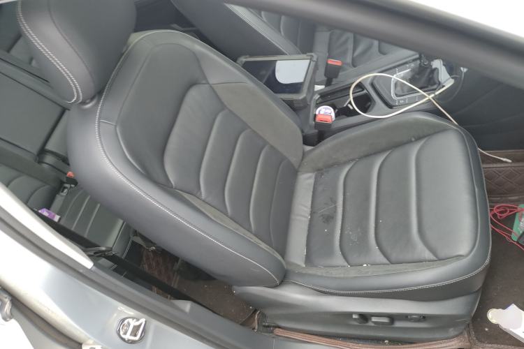 Used Volkswagen Tiguan L 2018 330TSI Automatic Two-Wheel Drive Luxury Edition