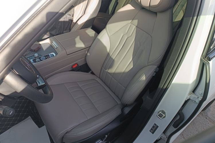 Used Lynk & Co 09 EM-P 2023 2.0TD EM-P Long-Range Version PM 7-Seater