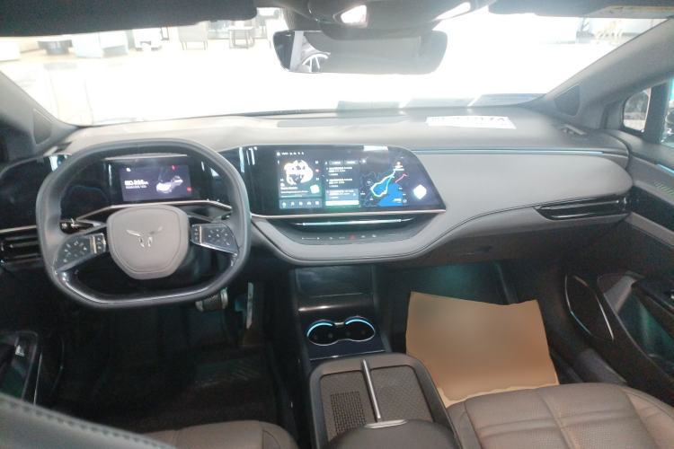 Used Hongqi EH7 2024 690 Pro
