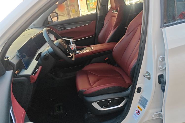 Used CHANGAN CS75 PLUS 2022 2nd Generation 1.5T Automatic Prestige Version Left Front Seat