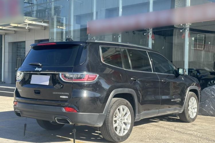 Used Jeep Commander 2018 2.0T Two-Wheel Drive Enjoy Edition China V
