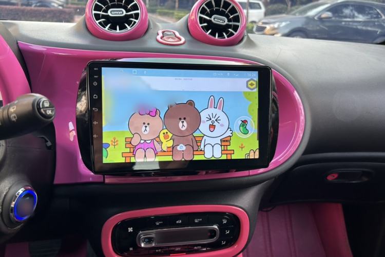 Used smart fortwo 2015 1.0L 52 kW hardtop Dynamic version