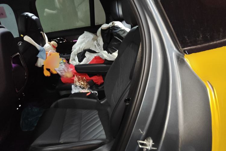 Used Lynk & Co 09 2021 2.0T Halo Six-Seater