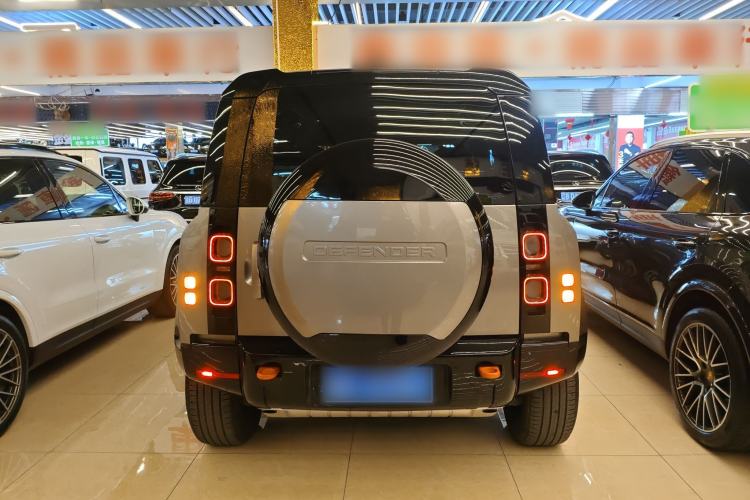 Used Land Rover Defender 2024 110 3.0T P400 X-DYNAMIC HSE Rear