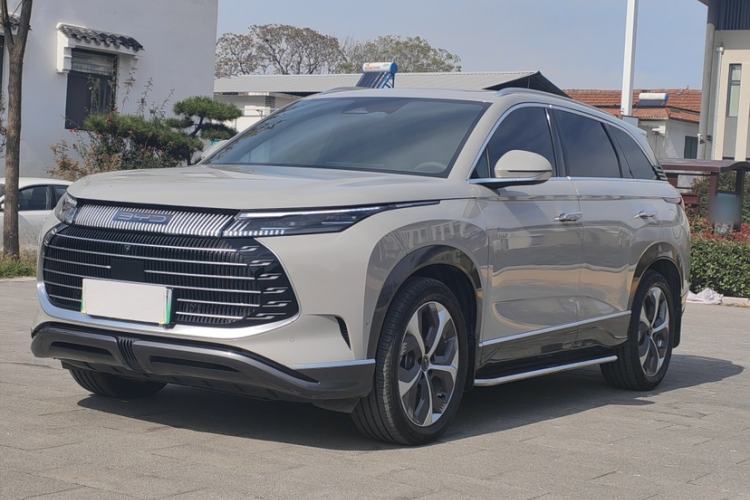 Used BYD Frigate 07 2023 DM-i 205KM Flagship Model