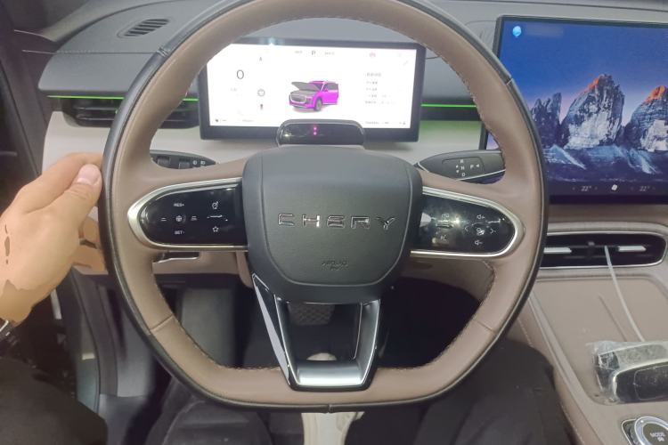 Used Chery Tiggo 8 PLUS 2025 290TGDI DCT Prestige 5-Seater Steering Wheel