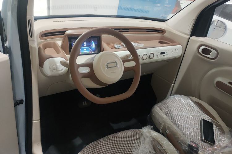 Used Bestune Pony 2026 222km Colorful Horse
