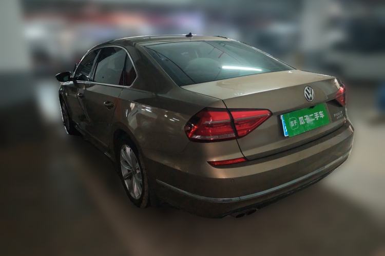 Used Volkswagen Passat 2017 280TSI DSG Luxury Edition Rear Left 45 Deg