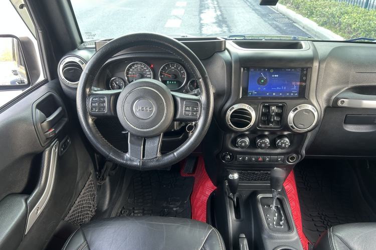 Used Jeep Wrangler 2017 3.0L Sahara Four-Door Comfort Edition