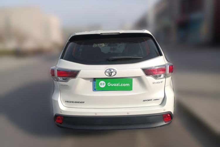 Used Toyota Highlander 2017 2.0T Four-Wheel Drive Luxury Edition 7 Seats