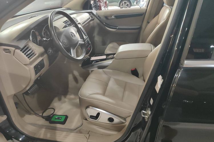 Used Mercedes-Benz R-Class 2014 R 320 4MATIC Luxury Model