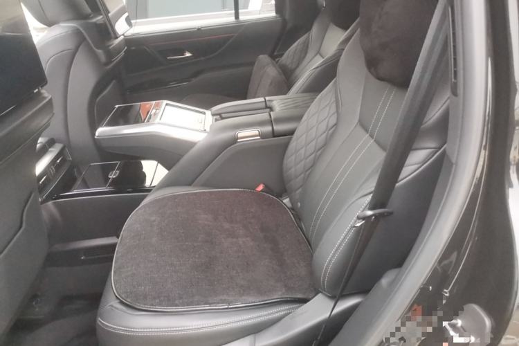 Used Lexus LX 2022 LX600 Ultra Luxury 4-Seat U.S. Specification