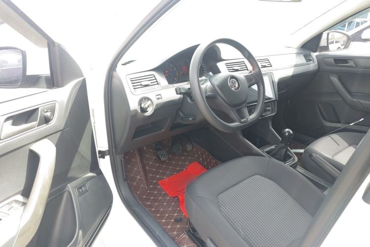 Used Volkswagen Santana 2018 1.5L Manual Fashion Edition Driver Seat