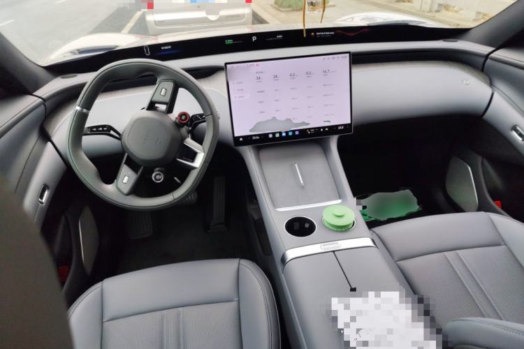 Used Xiaomi Auto YU7 2025 Ultra-Long Range All-Wheel Drive Pro Version
