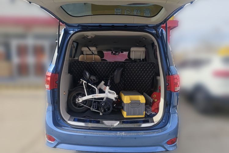 Used SAIC MAXUS G10 2016 2.0T Automatic Elite Edition