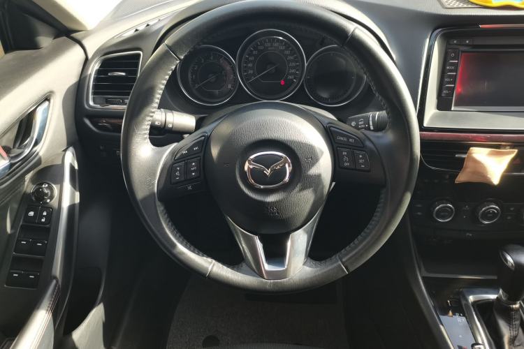 Used Mazda Atenza 2015 2.0L Blue Sky Luxury Edition
