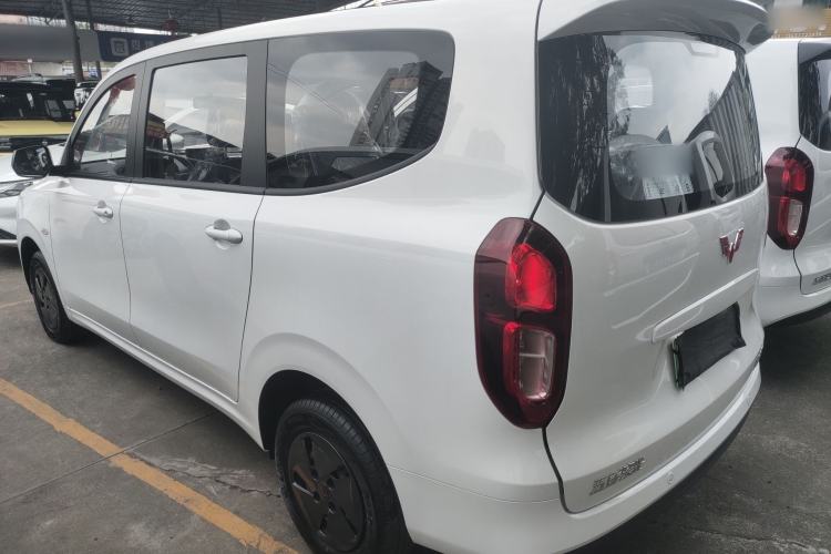 Used Wuling Hongguang New Energy 2025 Extended-Range Hybrid 50KM Comfort Version