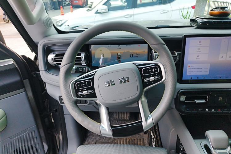 Used BAIC Off-Road BJ40 2024 2.0T All-New Blade Hero Edition Climber
