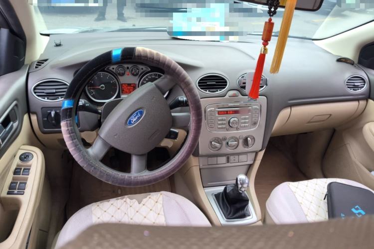 Used Ford Focus 2011 Sedan 1.8L Manual Comfort Model