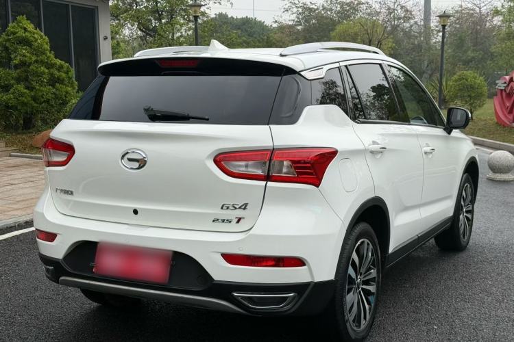 Used GAC Trumpchi GS4 2017 235T Automatic Two-Wheel Drive Luxury Smart Connectivity Version Exterior 5