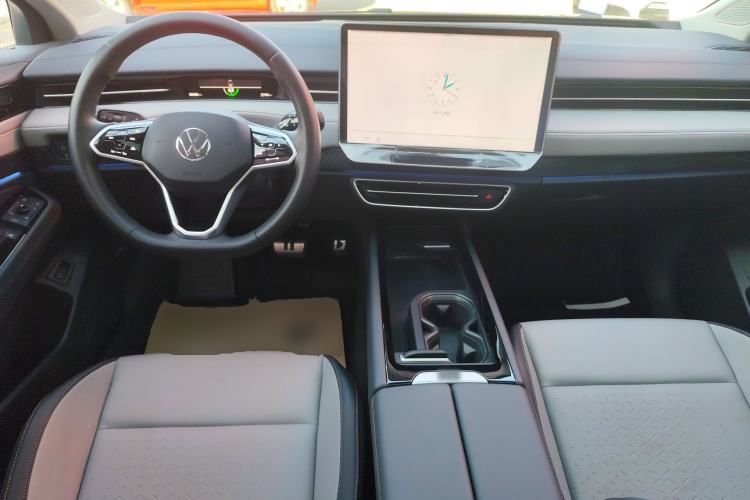 Used Volkswagen ID.7 VIZZION 2024 AIR model