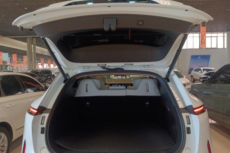 Used Avatr 07 2024 Pro+ All-Electric Version Trunk