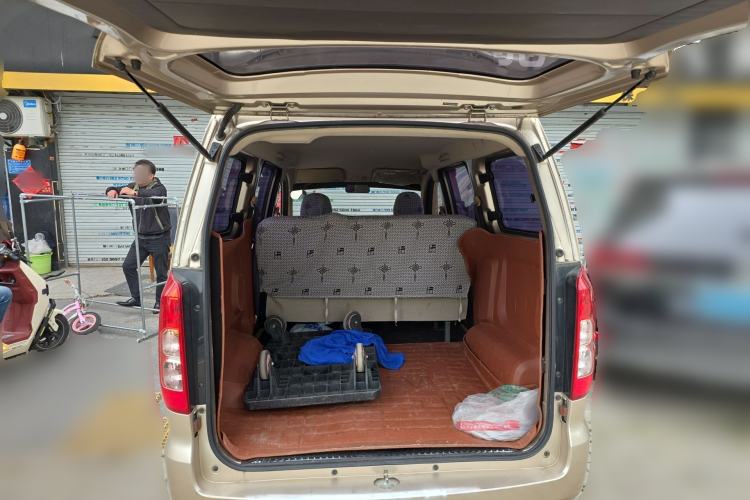 Used Wuling Hongguang V 2022 1.5L Jingqu Edition Electric-Assist LAR Trunk