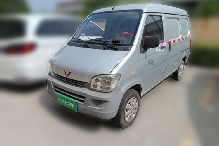 Used Wuling Zhiguang 2020 1.2L Van Utility Model China VI Emission Standard 2 Seats LSI