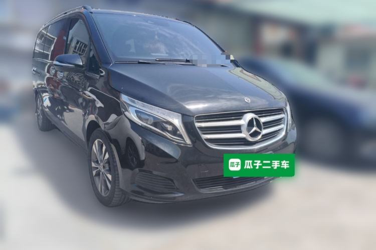 Used Mercedes-Benz V-Class 2018 V 260 Avantgarde Edition China VI Front Right 45 Deg